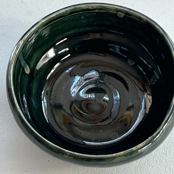 Studio Art Pottery Stoneware Bowl 6" Glossy Finish Dark Green Hand Thrown - Picture 4 of 8